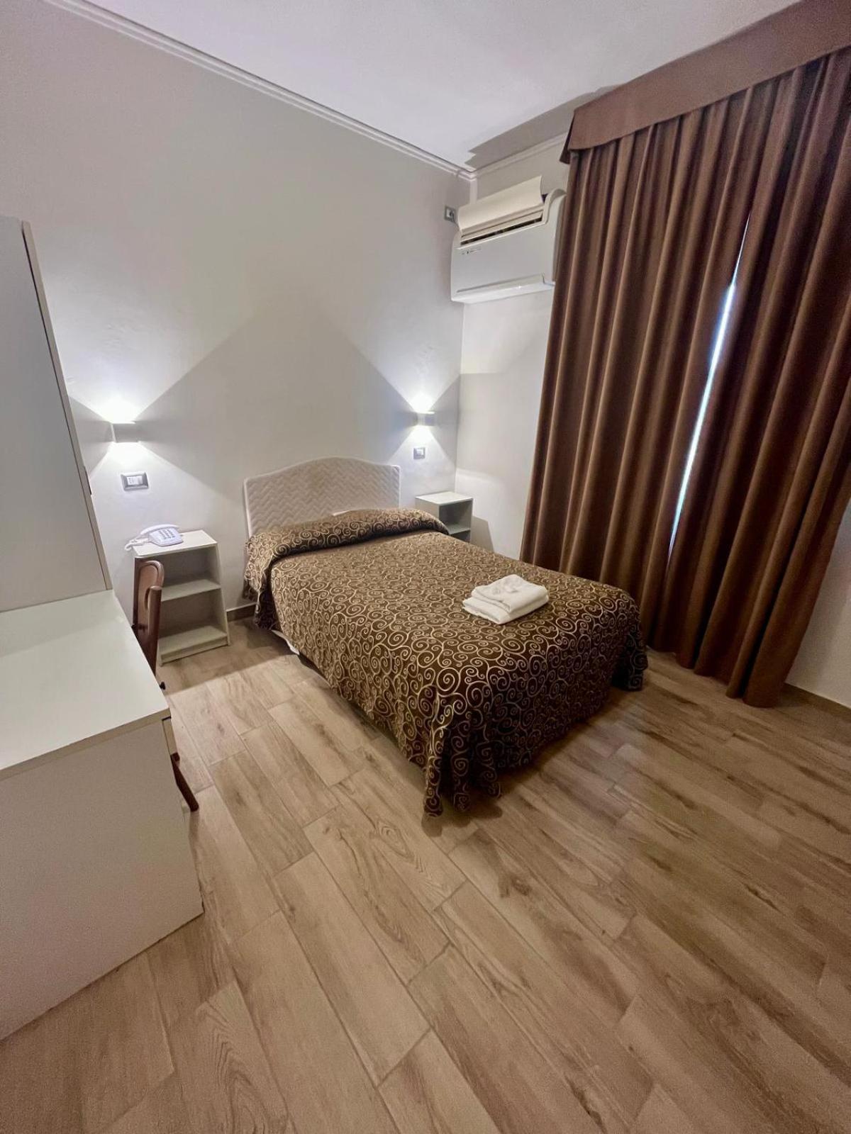 Pisani Hotel 산니콜라라스트라다 외부 사진
